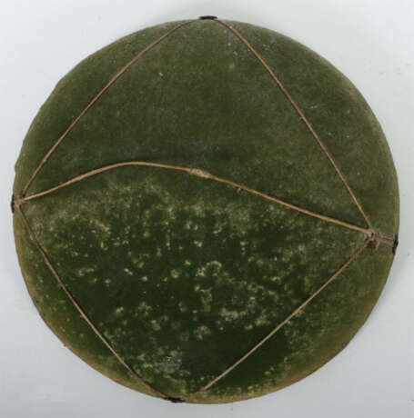 Dekorativer Zigarrenteller um 1902, Klarglas in Schalenform, rückseiti… - photo 3