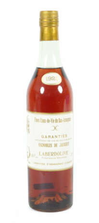 Bas-Armagnac Laberdolive S.A.S Fins Eaux-de-Vie du Bas-Armagnac, Vigno… - photo 1 Bas-Armagnac Laberdolive S.A.S Fins Eaux-de-Vie du Bas-Armagnac, Vigno… - photo 1
