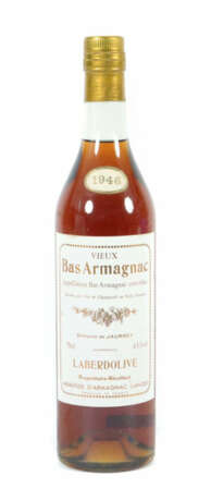 Bas-Armagnac Laberdolive S.A.S Fins Eaux-de-Vie du Bas-Armagnac, Domai… - photo 1 Bas-Armagnac Laberdolive S.A.S Fins Eaux-de-Vie du Bas-Armagnac, Domai… - photo 1