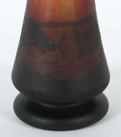 Vase mit See- und Baumlandschaft Daum Nancy, Frankreich, um 1900, farb… - photo 3 Vase mit See- und Baumlandschaft Daum Nancy, Frankreich, um 1900, farb… - photo 3