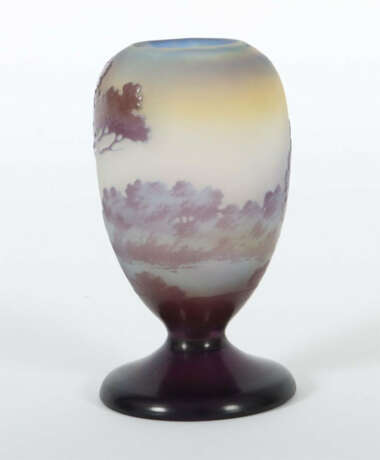 Gallé, Émile Frankreich, Nancy 1846 - 1904 ebenda, war einer der bedeu… - Foto 2 Gallé, Émile Frankreich, Nancy 1846 - 1904 ebenda, war einer der bedeu… - Foto 2