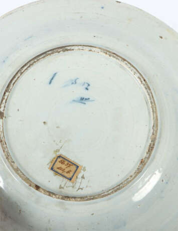 2 Teller mit Blaumalerei de Porceleyne Claew, Delft, 1700-1770, Kerami… - photo 2 2 Teller mit Blaumalerei de Porceleyne Claew, Delft, 1700-1770, Kerami… - photo 2