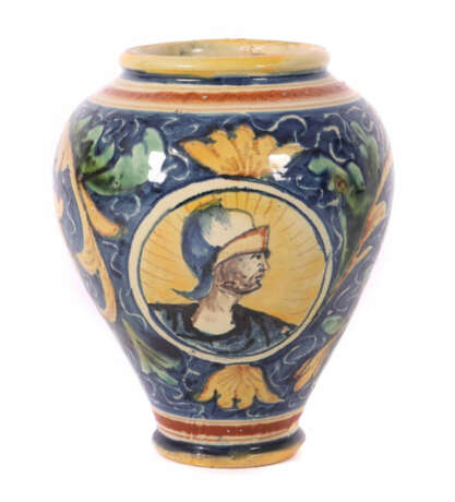 Majolika-Apothekergefäß wohl Süditalien/Sizilien um 1720; beiger Scher… - photo 1 Majolika-Apothekergefäß wohl Süditalien/Sizilien um 1720; beiger Scher… - photo 1
