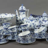 Kaffee-/Mokka-/Teeserviceteile ''Musselmalet'' für 12 Personen Royal C… - Foto 1