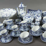 Kaffee-/Mokka-/Teeserviceteile ''Musselmalet'' für 12 Personen Royal C… - Foto 2