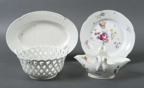 Konvolut Frankenthal-Porzellanteile Frankenthal, 1770er Jahre, Porzell… - photo 1 Konvolut Frankenthal-Porzellanteile Frankenthal, 1770er Jahre, Porzell… - photo 1