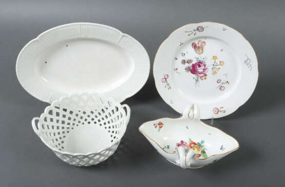 Konvolut Frankenthal-Porzellanteile Frankenthal, 1770er Jahre, Porzell… - photo 2 Konvolut Frankenthal-Porzellanteile Frankenthal, 1770er Jahre, Porzell… - photo 2