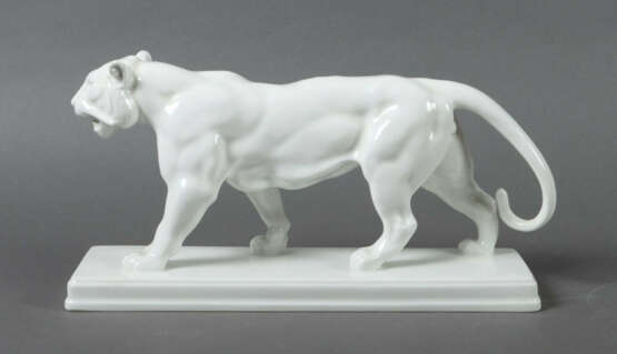 Schreitender Tiger Formentwurf nach einem Gipsabguss des Kaiser-Friedr… - Foto 1 Schreitender Tiger Formentwurf nach einem Gipsabguss des Kaiser-Friedr… - Foto 1