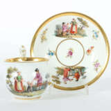 Tasse mit Unterer Meissen, um 1850, Porzellan weiß glasiert, mit bäuer… - фото 1