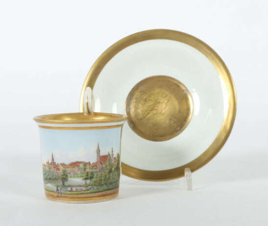 Ansichtentasse ''Bautzen'' mit Unterer Meissen, um 1850, Porzellan, po… - photo 1 Ansichtentasse ''Bautzen'' mit Unterer Meissen, um 1850, Porzellan, po… - photo 1