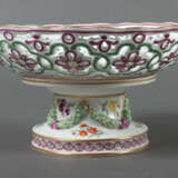 Tazza mit Durchbruchschale Meissen, 1850-1924, Porzellan, polychrome A… - photo 1