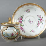 Schwanenhenkeltasse mit Unterer Meissen, 1850-1924, Porzellan glasiert… - photo 1