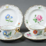 Paar Teegedecke mit Blumendekor Meissen, nach 1934, Porzellan mit Blum… - photo 1