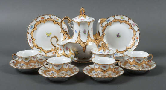 Prunkvolles Mokkaservice B-Form für 4 Personen Meissen, nach 1934, Por… - photo 1