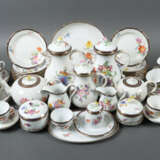 Meissen-Kaffee-/Teeserviceteile mit Kobaltrand für mind. 17 Personen ü… - photo 2