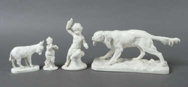 4 Figuren Porzellanmanufaktur Nymphenburg, nach 1900, unbemalte, glasi…