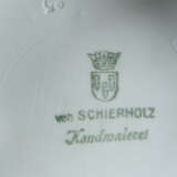 2 Figuren Porzellanfabrik Schierholz /Plaue, ab 1950, ene Dame mit Kru… - Foto 3