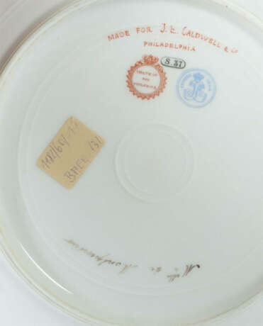 3 Bildteller Sèvres, Frankreich, 19. Jh., Porzellan, blauer Fond, die … - photo 2 3 Bildteller Sèvres, Frankreich, 19. Jh., Porzellan, blauer Fond, die … - photo 2