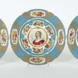 3 Bildteller in Stile der Manufaktur Sèvres, Frankreich, 19. Jh, Porze… - photo 1