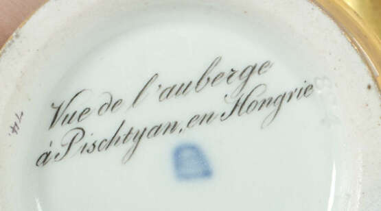 Ansichtentasse ''Pischtyan'' und Untere Wien, 1824, Porzellan, polychr… - photo 3