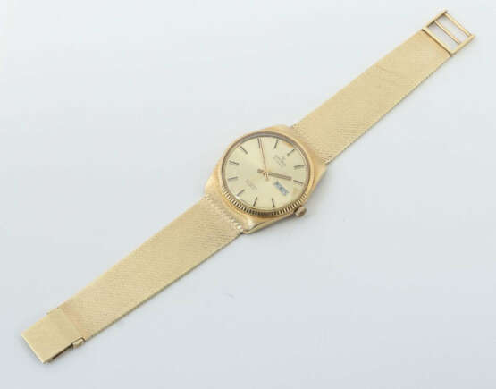 Herrenarmbanduhr Omsa 1970/80 er Jahre, Marke Omsa Automatik, Gelbgold… - photo 2
