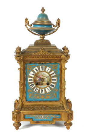 Napoleon III.-Kaminuhr mit Porzellanmalerei Frankreich, um 1870, römis… - Foto 1