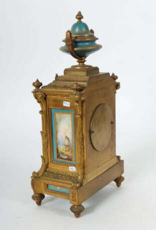 Napoleon III.-Kaminuhr mit Porzellanmalerei Frankreich, um 1870, römis… - Foto 3