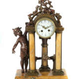 Säulenportaluhr mit Putto Frankreich, um 1900, Emailezifferblatt mit a… - photo 1