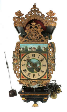 Friesische Stuhluhr 18. Jh., Blechzifferblatt mit römischen Stundenzah… - фото 1 Friesische Stuhluhr 18. Jh., Blechzifferblatt mit römischen Stundenzah… - фото 1