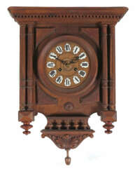 Historismus-Wanduhr um 1870, Holzzifferblatt mit römischen Stundenzahl…