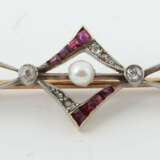 Jugenstilbrosche Um1920, Gelbgold585/Platin, besetzt mit Rubinen und D… - photo 1