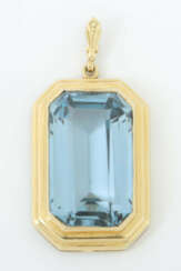 Anhänger mit blauem Stein 20. Jhr., Gelbgold 585, mit synthetischem Sp…