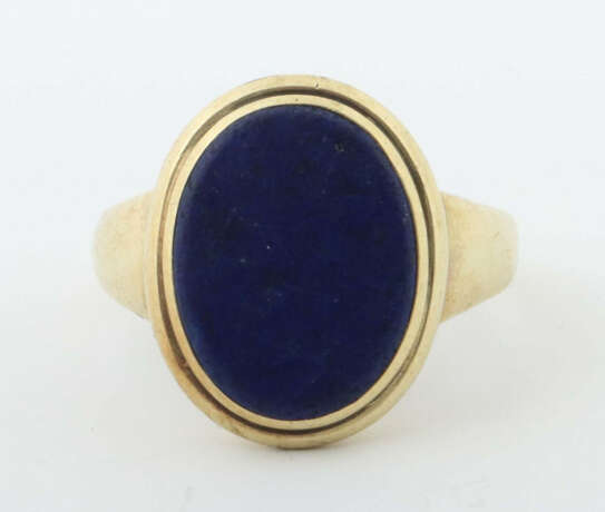 Ring mit Lapis 20. Jhr., Gelbgold 585, punziert, ca. 5,2 g, besetzt mi… - photo 1