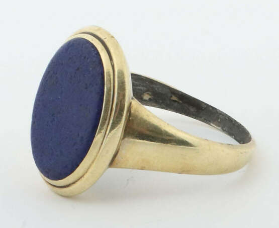 Ring mit Lapis 20. Jhr., Gelbgold 585, punziert, ca. 5,2 g, besetzt mi… - photo 2