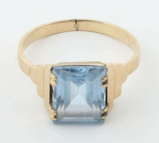 Ring 20. Jhr., Gelbgold 750, besetzt mit blauem Stein, säuregeprüft, c… - photo 2