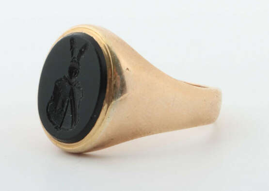 Siegelring Anfang 20. Jhr., Gelbgold 585, mit Onixplatte und gravierte… - photo 2