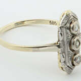 Ring mit Brillanten 20. Jhr., Weißgold/Gelbgold 585, bes. mit 3 Brilla… - photo 2