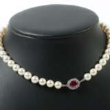 Perlcollier 20. Jhr., Perlenkette mit Goldverschluss, besetzt mit klei… - фото 1