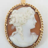 Kamee-Brosche Modern, Fassung in Gelbgold 585, säuregeprüft, mit Anhän… - фото 1