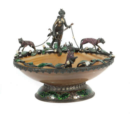 Zierschale mit Diana wohl Wien, 2. Hälfte 19. Jh., ovale Achatschale m… - фото 1
