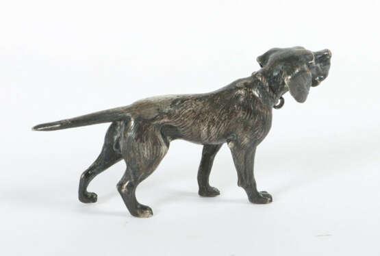 Schreitender Hund 20. Jh., Silber, ca. 60 g, vollplastische Ausführung… - photo 2