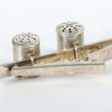 Klammer 20. Jh., Silber 925, ca. 15 g, schmale Klammer mit kl. eingehä… - фото 2