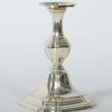 Einflammiger Kerzenleuchter Johann Beck, Schwäbisch Gmünd, 20. Jh., Si… - фото 1