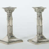 Paar einflammige Kerzenleuchter Koch & Bergfeld, Bremen, dat. 1910, Si… - photo 1