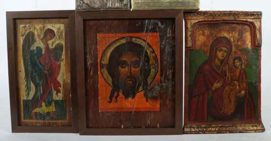 Konvolut Ikonen Südosteuropa, 19. Jh., 5 tlg., variierende Darstellung… - фото 3 Konvolut Ikonen Südosteuropa, 19. Jh., 5 tlg., variierende Darstellung… - фото 3