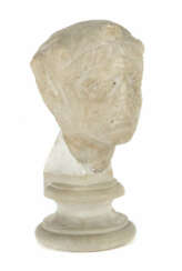 Antiker Bildhauer des 4./5. Jh. ''Portraitbüste eines Römers'', Alabas…