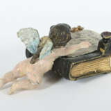 Bildhauer des 19./20. Jh. ''Briefschreibender Amor'', Wiener Bronze, f… - photo 2