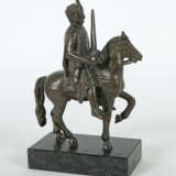 Bildhauer des 20. Jh. ''Karl der Große'', Bronze patiniert, vollplasti… - photo 2