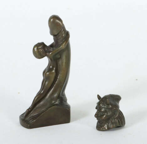 Erotische Figur ''Weiblicher Akt mit Phallus'', 2-tlg., Bronze patinie… - фото 2