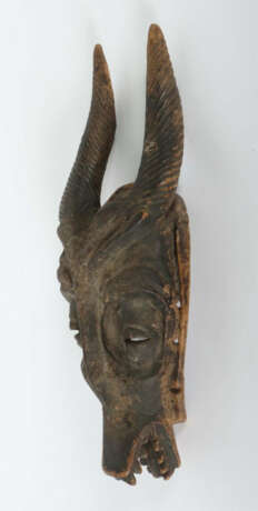 Zamble-Maske der Guro Elfenbeinküste, Holzmaske in Form eines Antilope… - photo 2